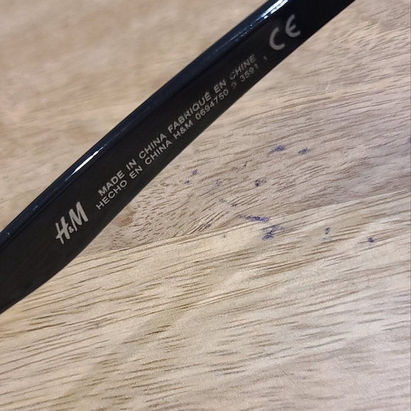 H&M kids black mirrored sunglasses - Picture 3 of 4